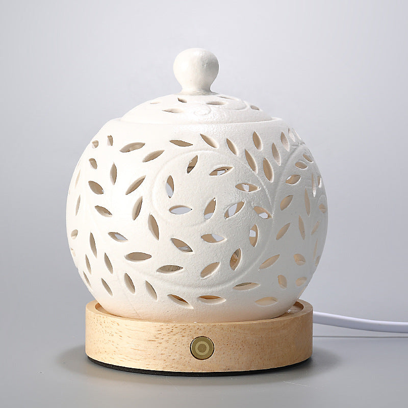 Veilleuse & Brûleur d’Encens Électrique Branche Ajourée – Porcelaine Blanche & Bois Naturel