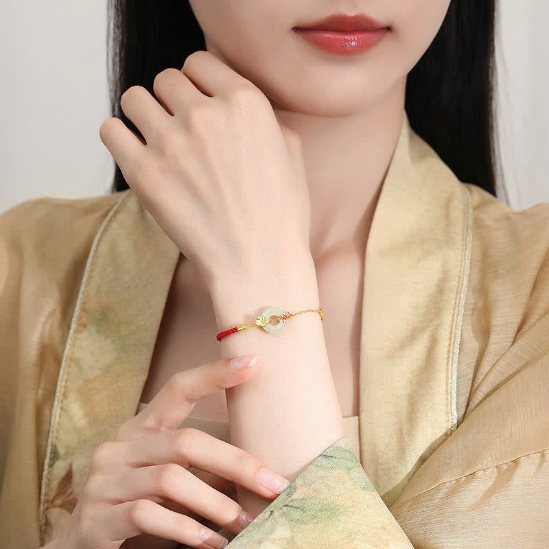 Bracelet en Jade Hetian & Cordon Rouge – Symbole de Paix et d’Harmonie – Perle 12 mm