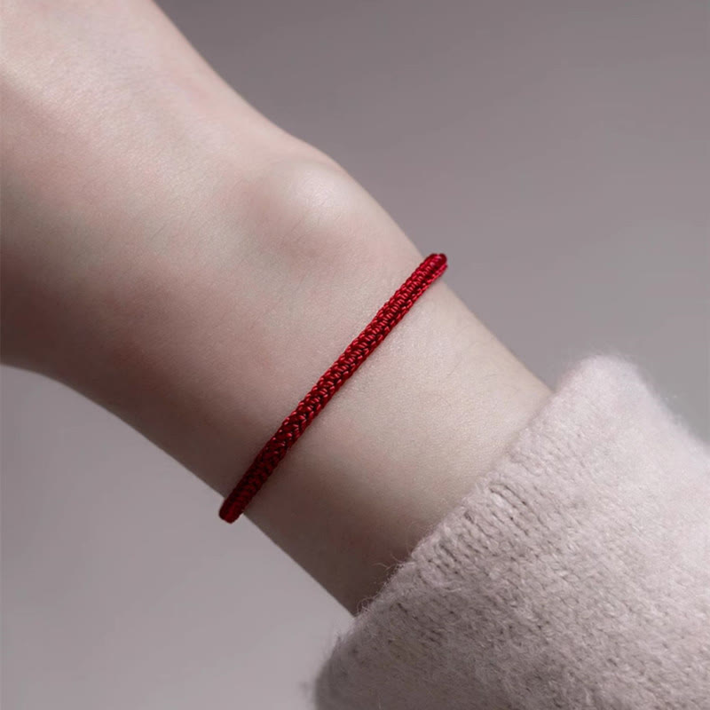 Bracelet Connexion en Jade Naturel 6 mm & Fil Rouge Ajustable