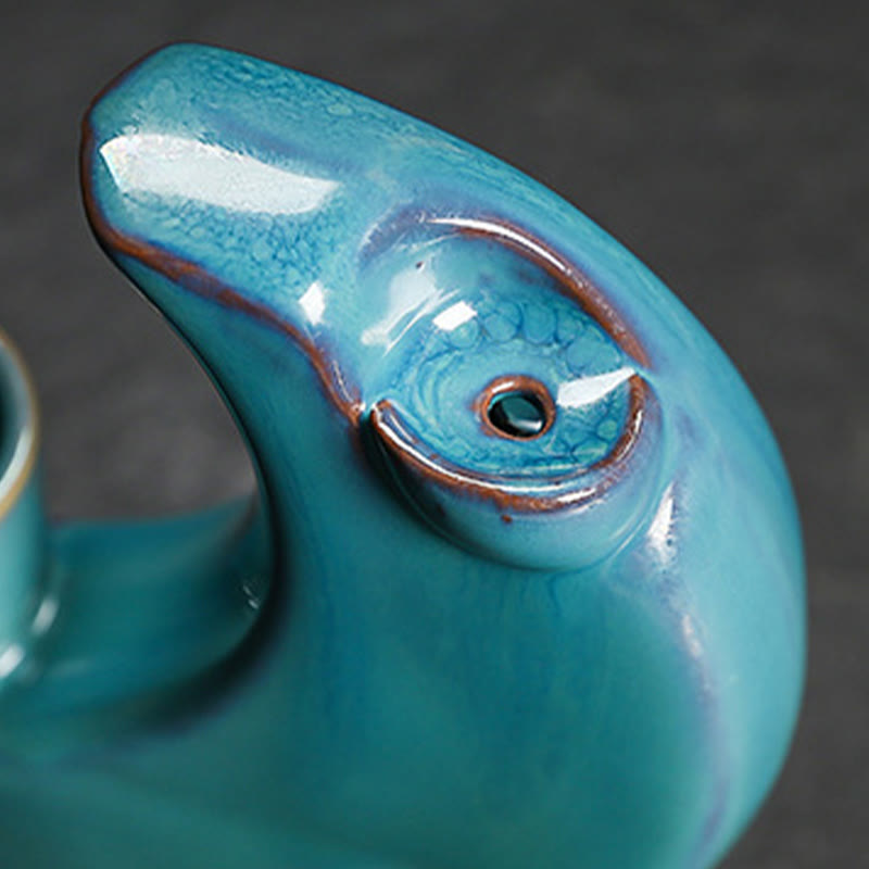 Brûleur d’Encens Lune Croissante Bleu en Céramique à Reflux – 12,2 cm