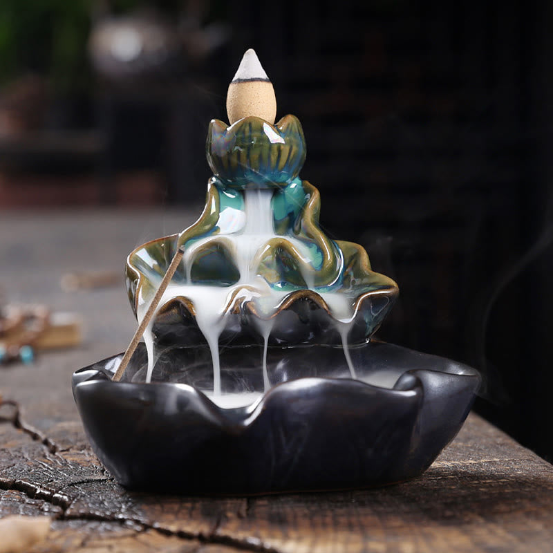 Porte-Encens à Reflux Lotus avec Poisson Koi en Céramique – 11,5 cm