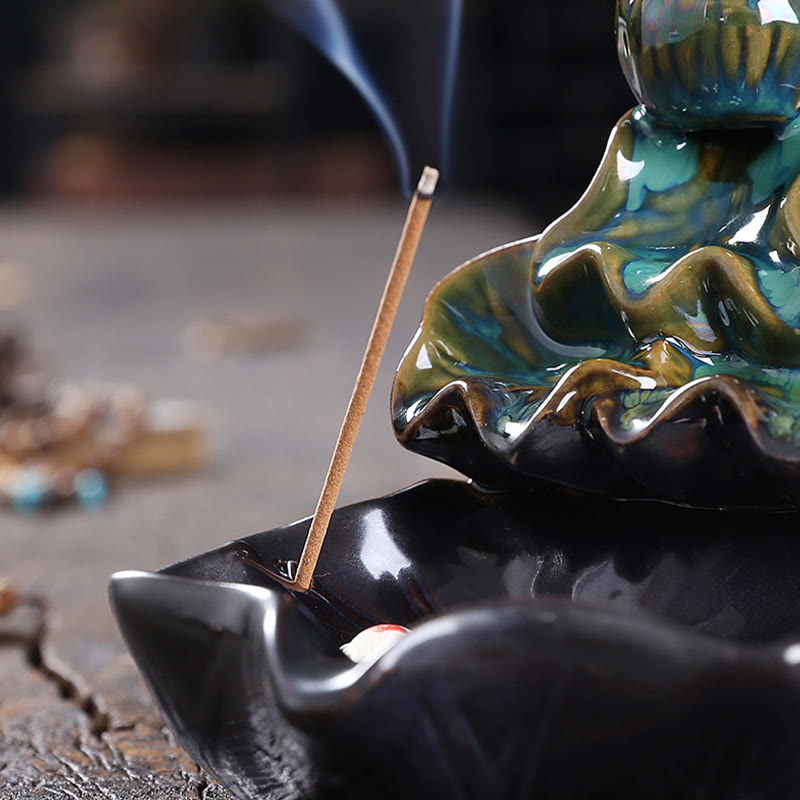 Porte-Encens à Reflux Lotus avec Poisson Koi en Céramique – 11,5 cm