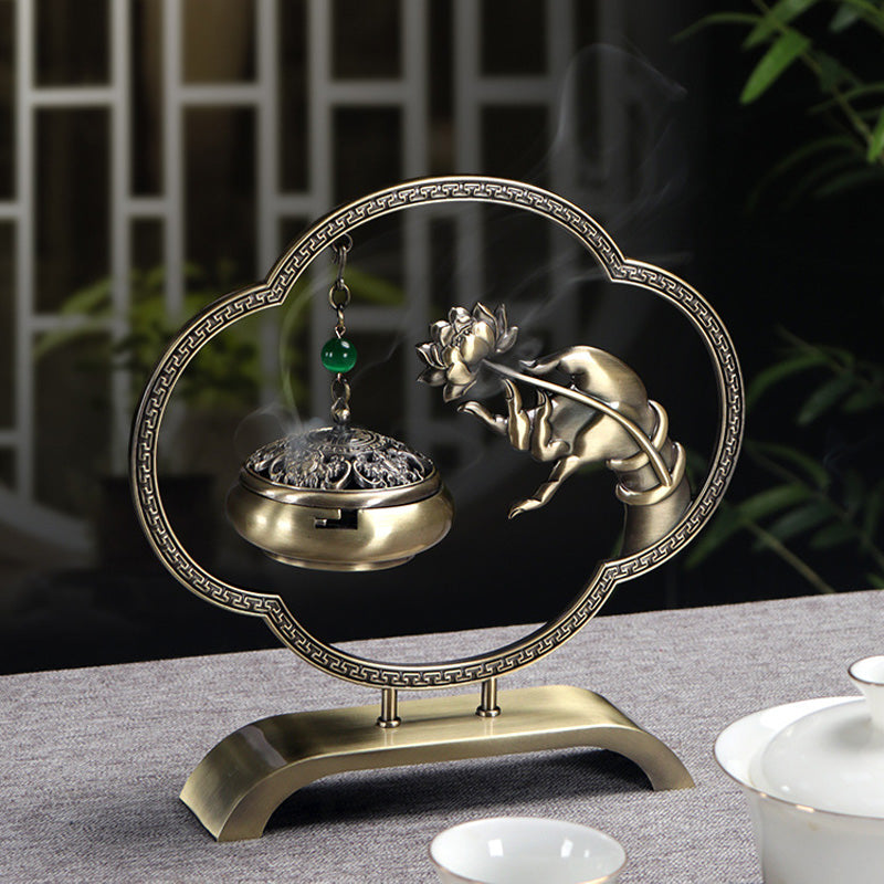 Brûleur d’Encens Ni Hua Na Fu en Laiton – Sculpture Lotus Porte-Bonheur