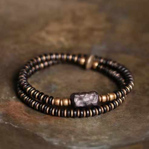 Bracelet Cuivre & Bois Noir Sculpté – Accessoire Unisexe Élégant