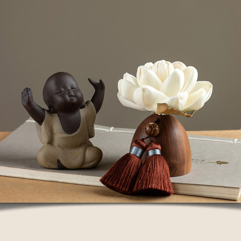 Statue Bouddha en Bois de Pêcher Noir 5,4 cm | Décoration Zen Fleur