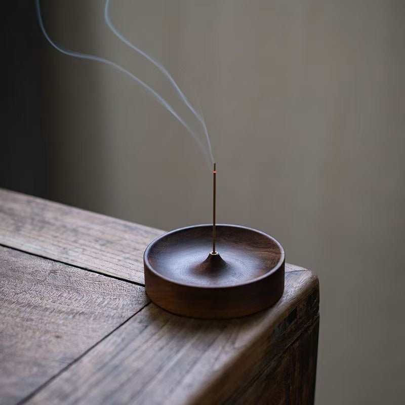 Porte-Encens en Bois Naturel – Design Épuré & Stable (7 cm)