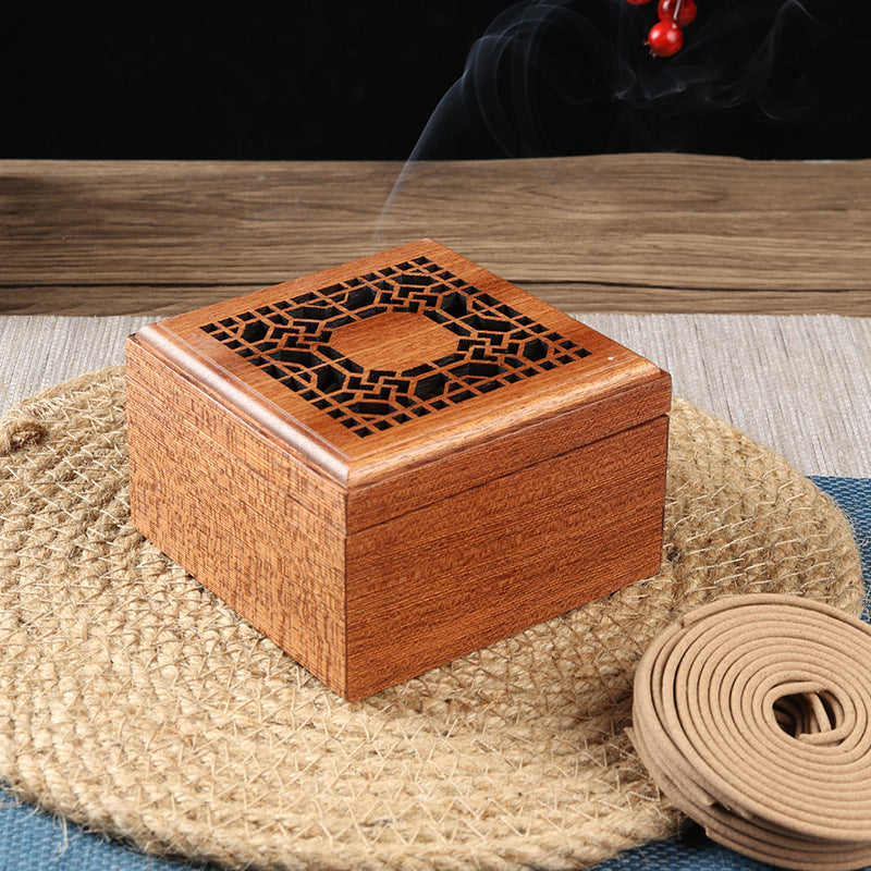 Brûleur d’Encens en Bois de Santal à Double Couche – Motif Ajouré (9,5 cm)