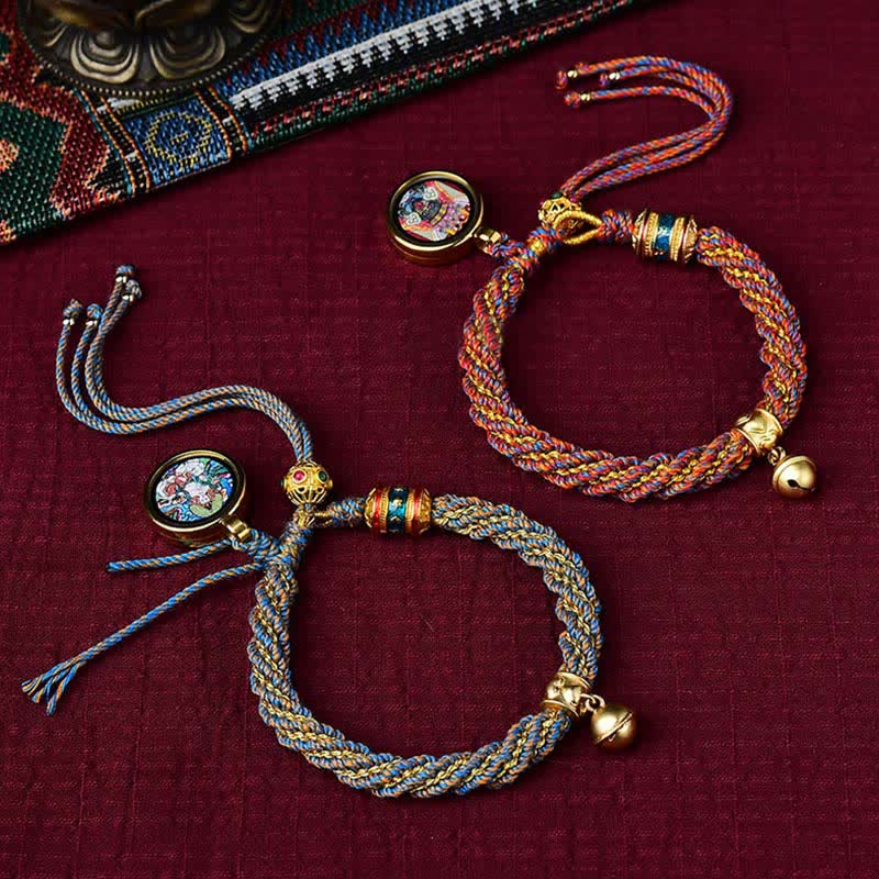 Bracelet de Prière Tibétain Thangka en Fil Rouge, Protection & Chance