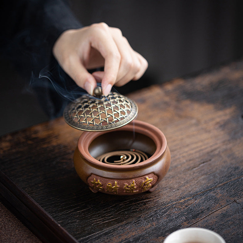Brûleur d’Encens en Céramique Traditionnelle Chinoise – Motifs Classiques