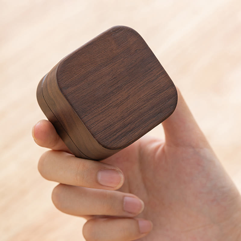 Boîte de rangement de bijoux en bois de noyer noir fait à la main rétro, boîte-cadeau en bois de feuille