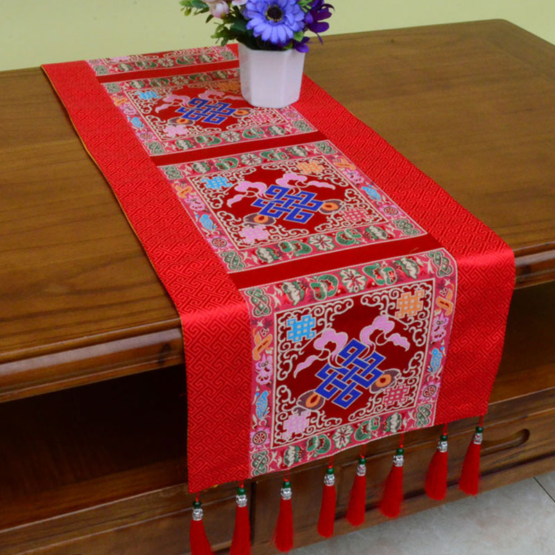 Tapis d’Autel de Méditation avec Vajra Tibétain et Symboles Auspicieux | 95 × 33 cm