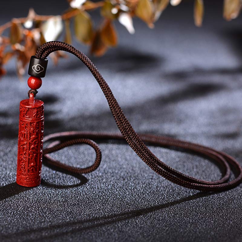 Collier Traditionnel en Cinabre et Santal Rouge (50 cm)
