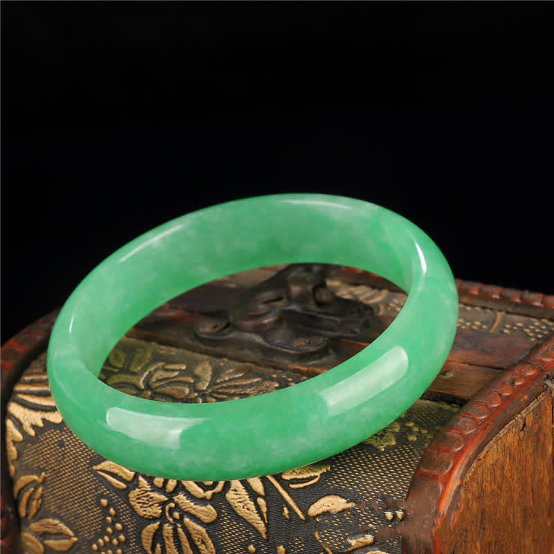 Bracelet Jonc en Jadéite Naturelle | Harmonie & Élégance Intemporelle