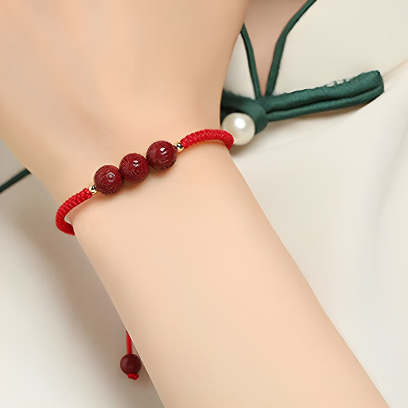 Bracelet Cinabre 8mm Om Mani Padme Hum – Concentration & Énergie