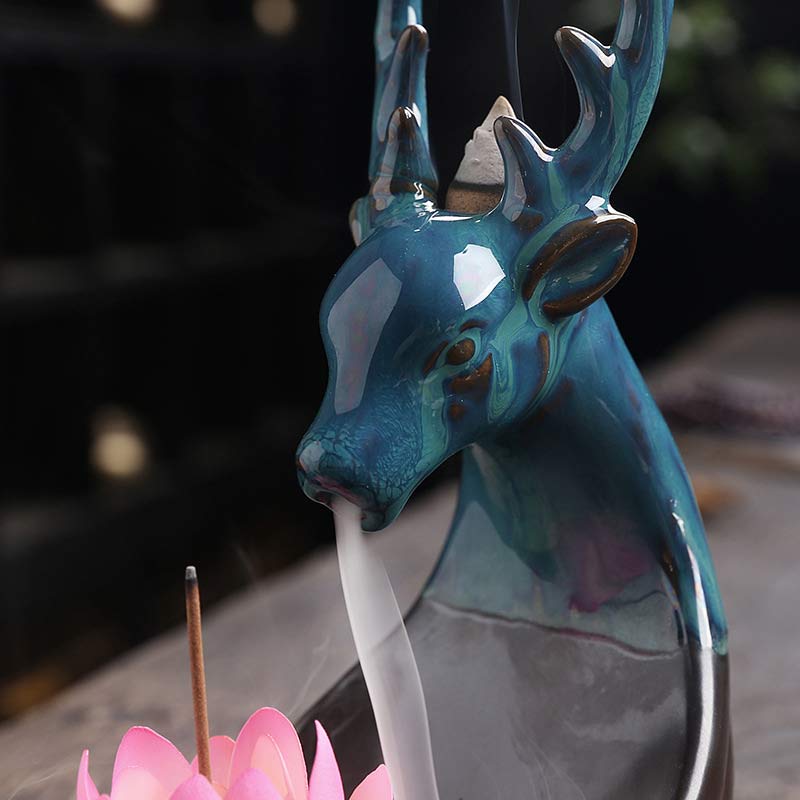 Brûleur d’Encens en Céramique Lotus & Cerf à Reflux