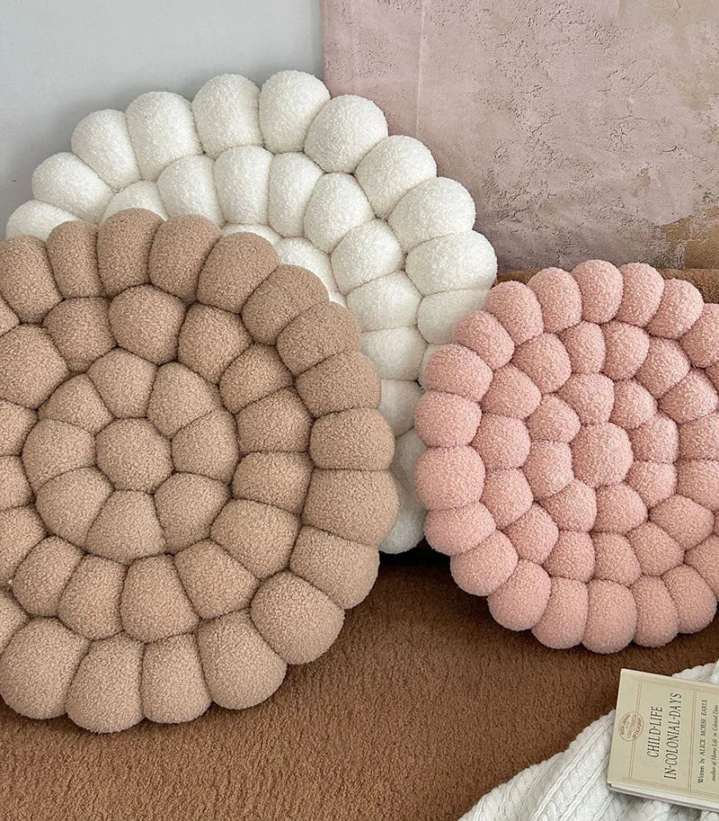 Coussin Japonais Tissé à Motifs Fleuris en Coton & Polyester – 42 × 42 cm