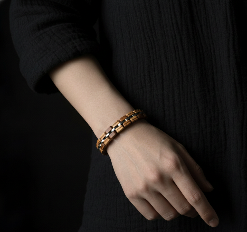 Bracelet Cuivre & Bois Noir Sculpté – Accessoire Unisexe Élégant