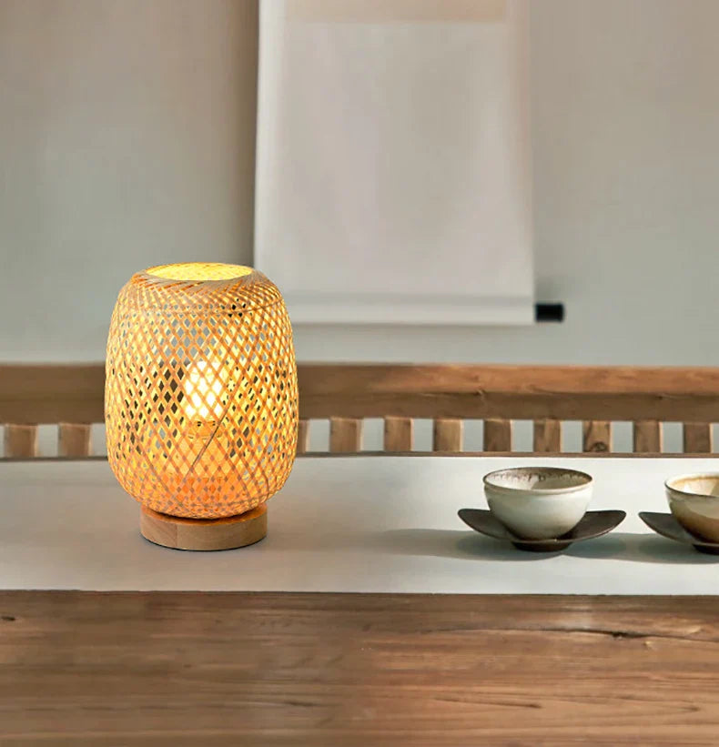 Petite Lampe Japonaise Décorative Tissée en Bambou & Bois, Lumière Zen