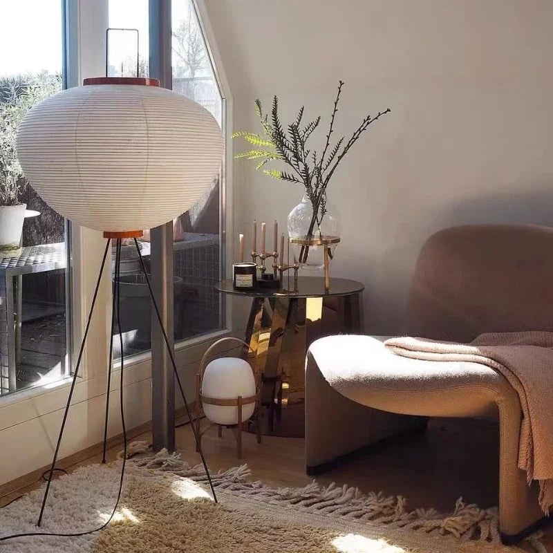 Lampe d’Ambiance Japonaise en Papier de Riz, Métal & Tissu – Lumière Zen Apaisante
