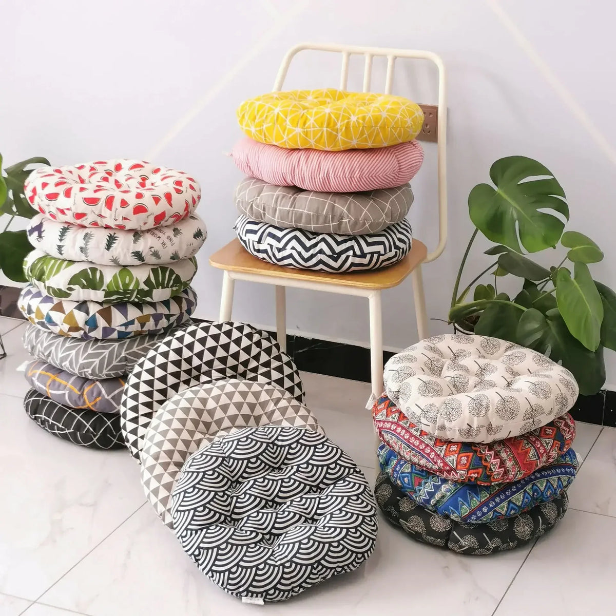 — Coussin de Sol Japonais à Motifs Variés | Confort Naturel & Esprit Zen