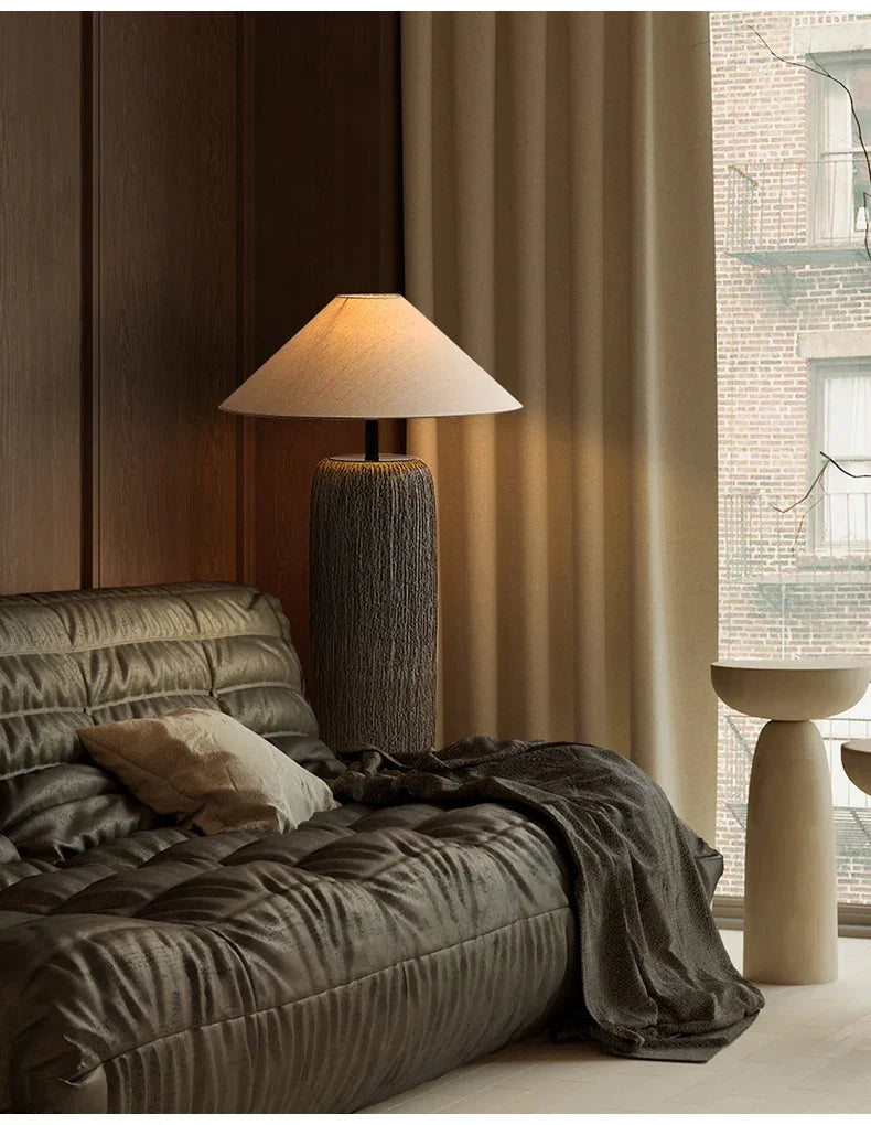 Lampe Japonaise en Céramique Artisanale, Lumière Zen Élégante