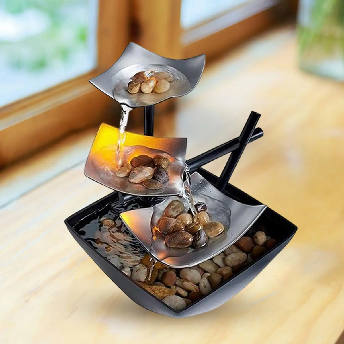Fontaine à Eau d’Intérieur Épurée en Fer avec Cascade à Trois Niveaux et Alimentation USB