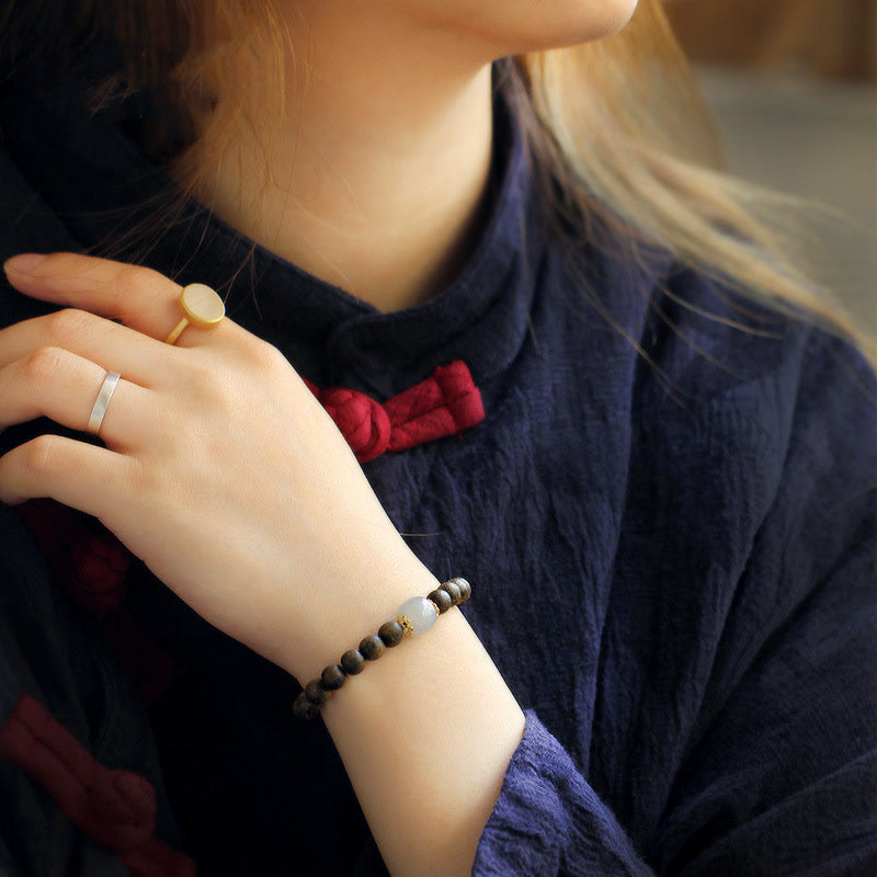 Bracelet Force & Calme en Jade Naturel et Bois d’Agar | Équilibre & Sérénité