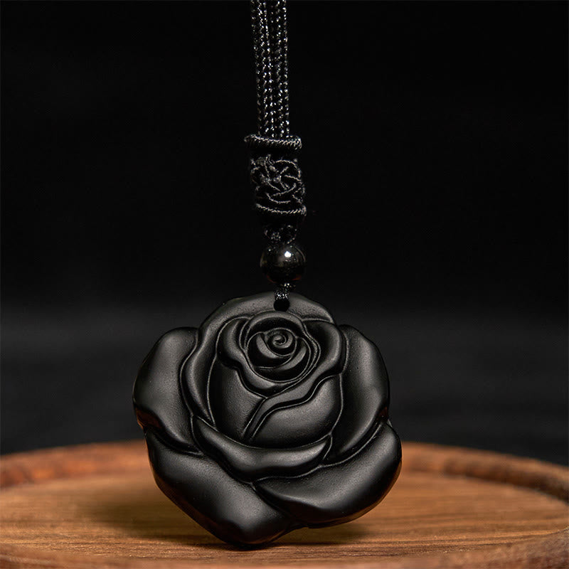 Collier Pendentif Rose en Obsidienne Noire Naturelle