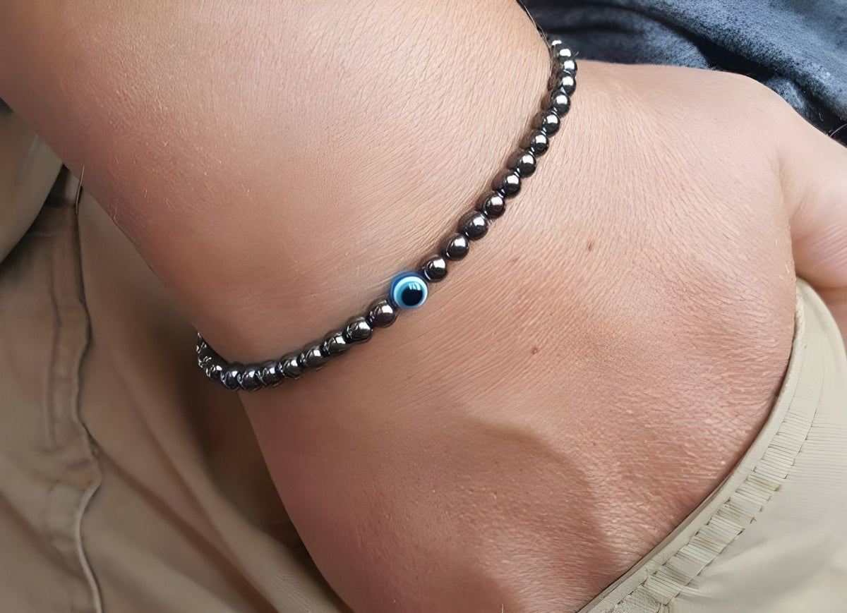 Bracelet en Onyx Noir & Symbole du Mauvais Œil (Perles 4 mm)