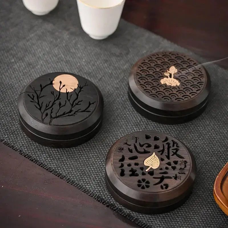 Brûleur d’Encens en Bois de Santal Zen, Boîte Décorative Sculptée