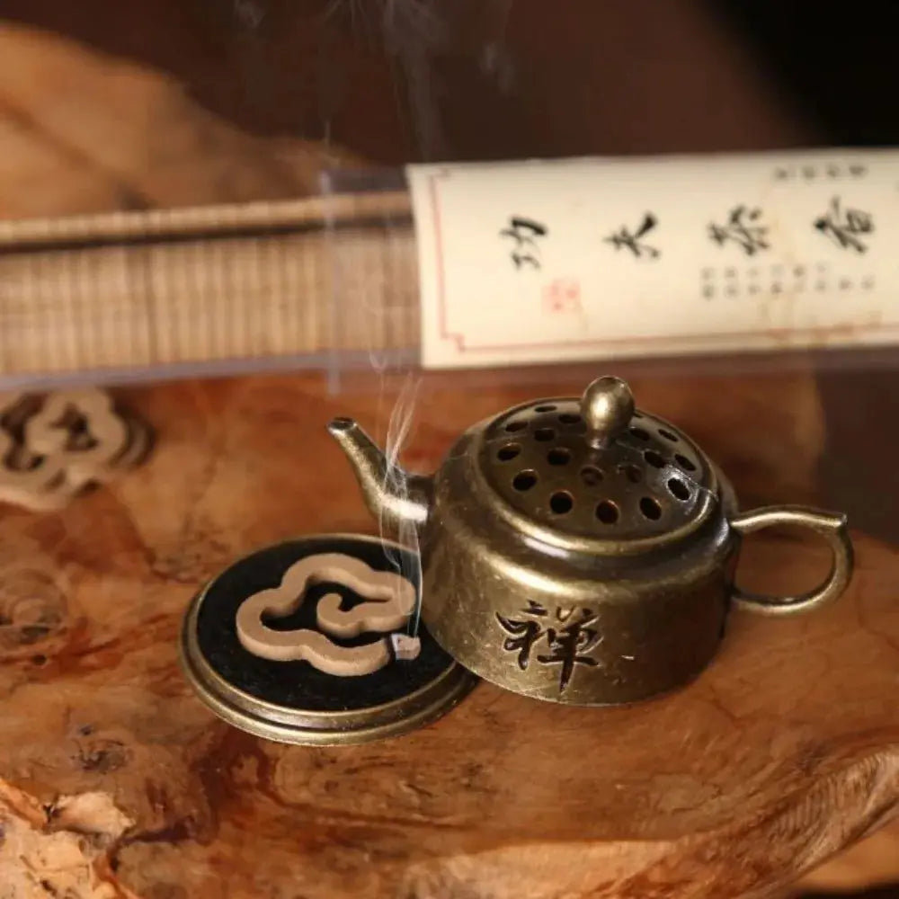 Brûleur d’Encens Théière Mini en Laiton, Élégance & Tradition