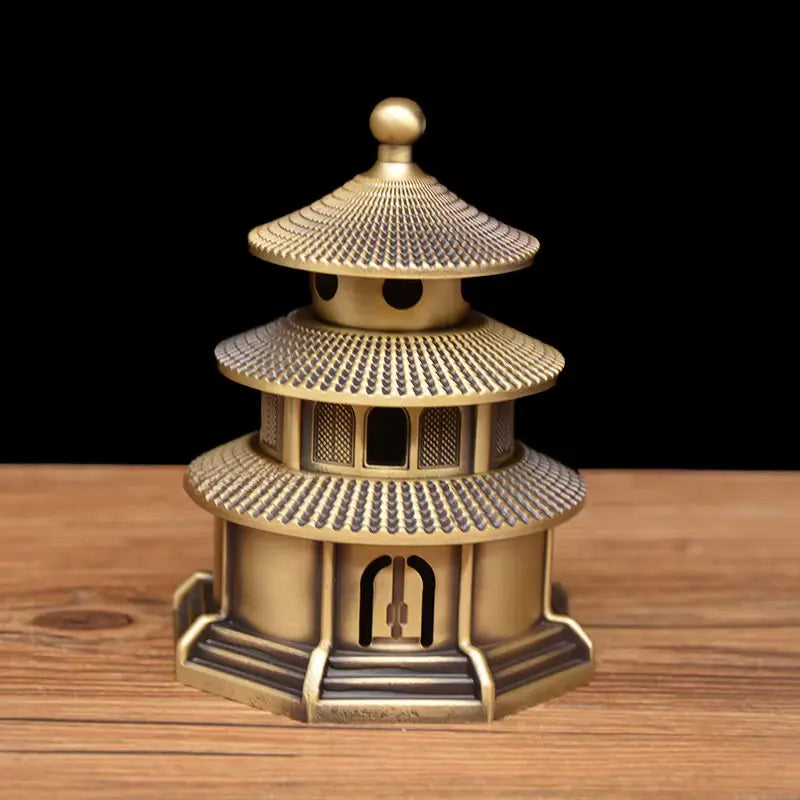 Brûleur d’Encens en Laiton Pagode Antique, Aura Sacrée & Intemporelle