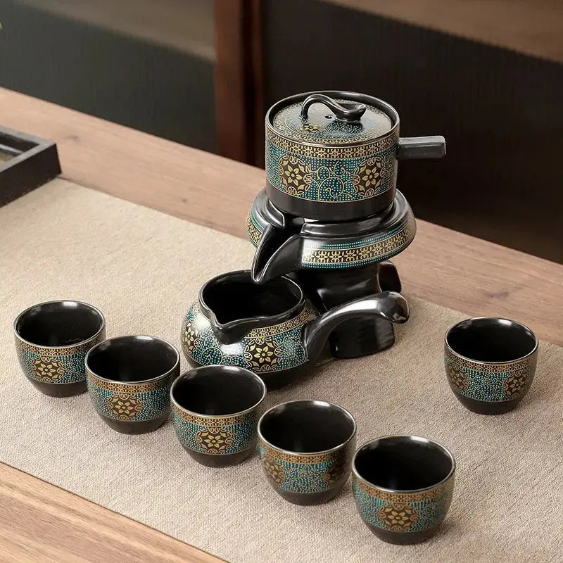 Service de Thé Gongfu Cha en Céramique Décorée, Élégance & Tradition