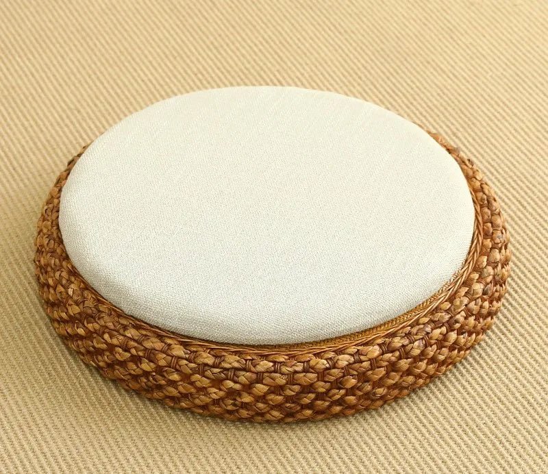 Coussin “TatamiSerenity” en Paille Naturelle – Assise Sol & Méditation Zen