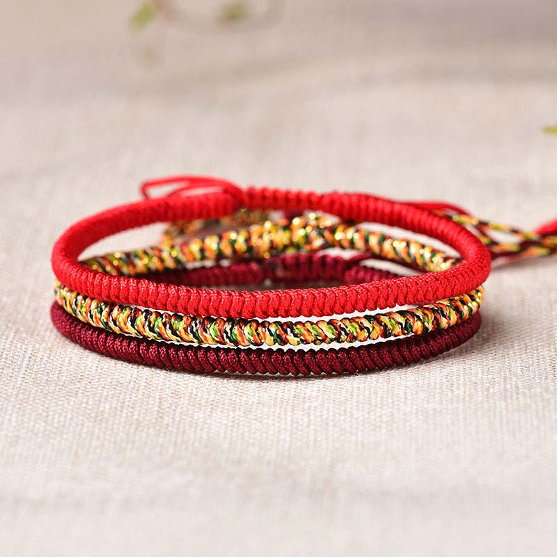 Bracelet Tibétain en Fil Rouge (Lot de 3) – Protection Spirituelle Ancestrale