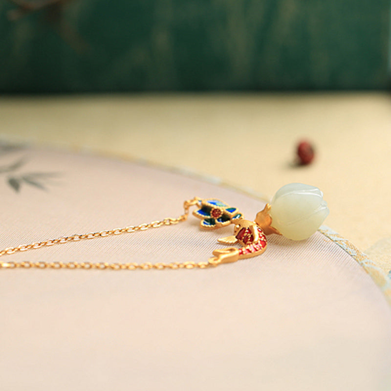 Pendentif Carpe Koï & Lotus en Jade Blanc Naturel