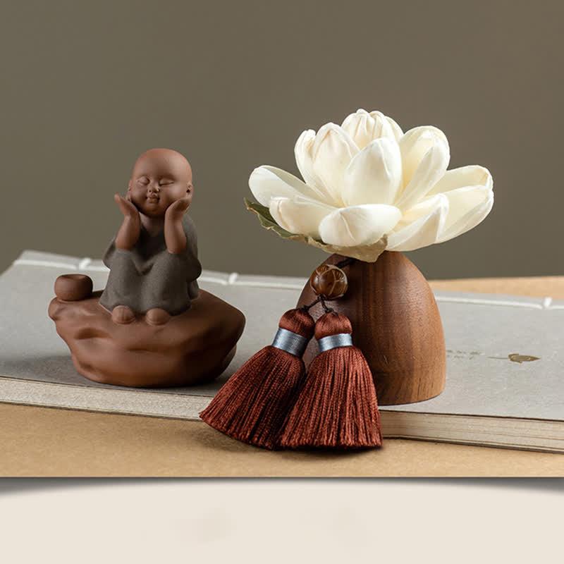 Statue Bouddha en Bois de Pêcher Noir 5,4 cm | Décoration Zen Fleur