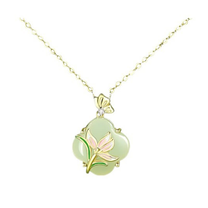 Collier Papillon & Trèfle en Jade Hetian Naturel