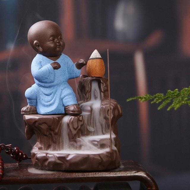 Encensoir “Moine Shaolin” – Support Décoratif & Aromathérapie pour Encens Bâtons & Cônes