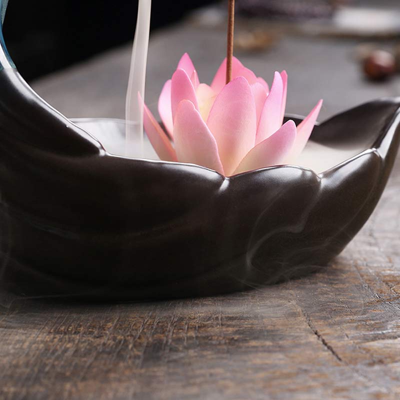 Brûleur d’Encens en Céramique Lotus & Cerf à Reflux