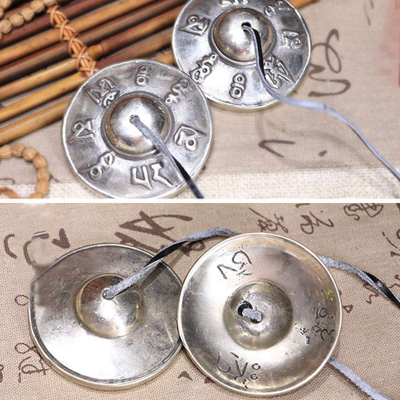 Cloches Tingsha Tibétaines en Cuivre Blanc – Six Mots Véritables et Symboles Auspicieux
