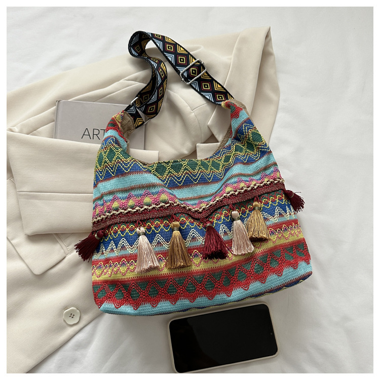 Sac à bandoulière bohème femme motif hippie – Polyester – 30 cm