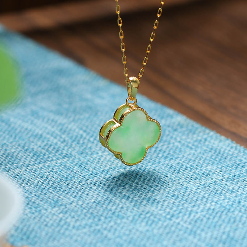 Collier Porte-Bonheur en Jade Naturel Trèfle à Quatre Feuilles