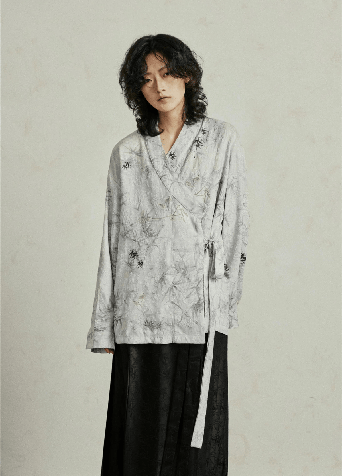Chemisier kimono court femme jacquard gris perle – Sumi 2.0