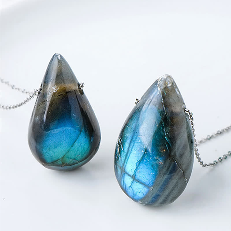 Collier Pendentif Goutte d’Eau en Labradorite Naturelle