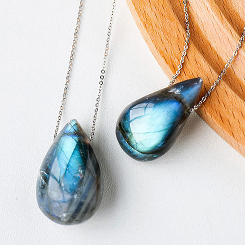 Collier Pendentif Goutte d’Eau en Labradorite Naturelle