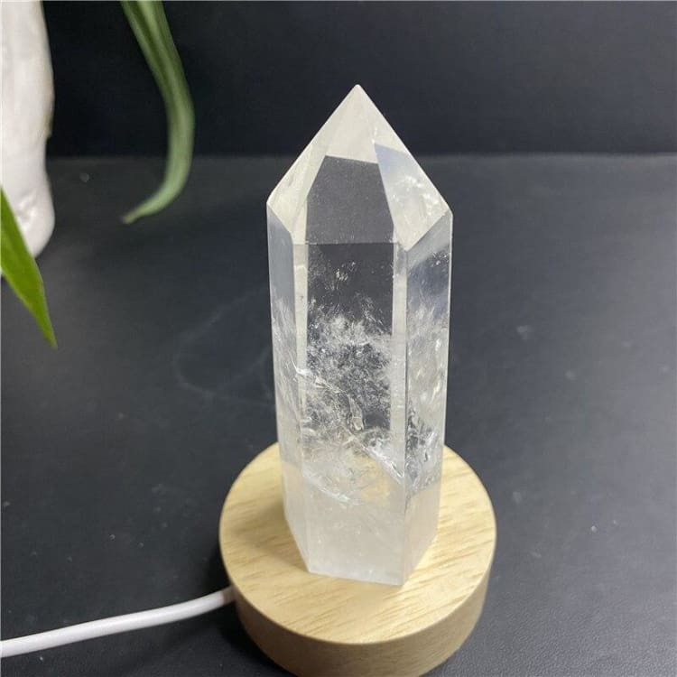 Lampe de Chevet Pointe de Quartz Blanc – Lumière Pure & Énergie Cristalline