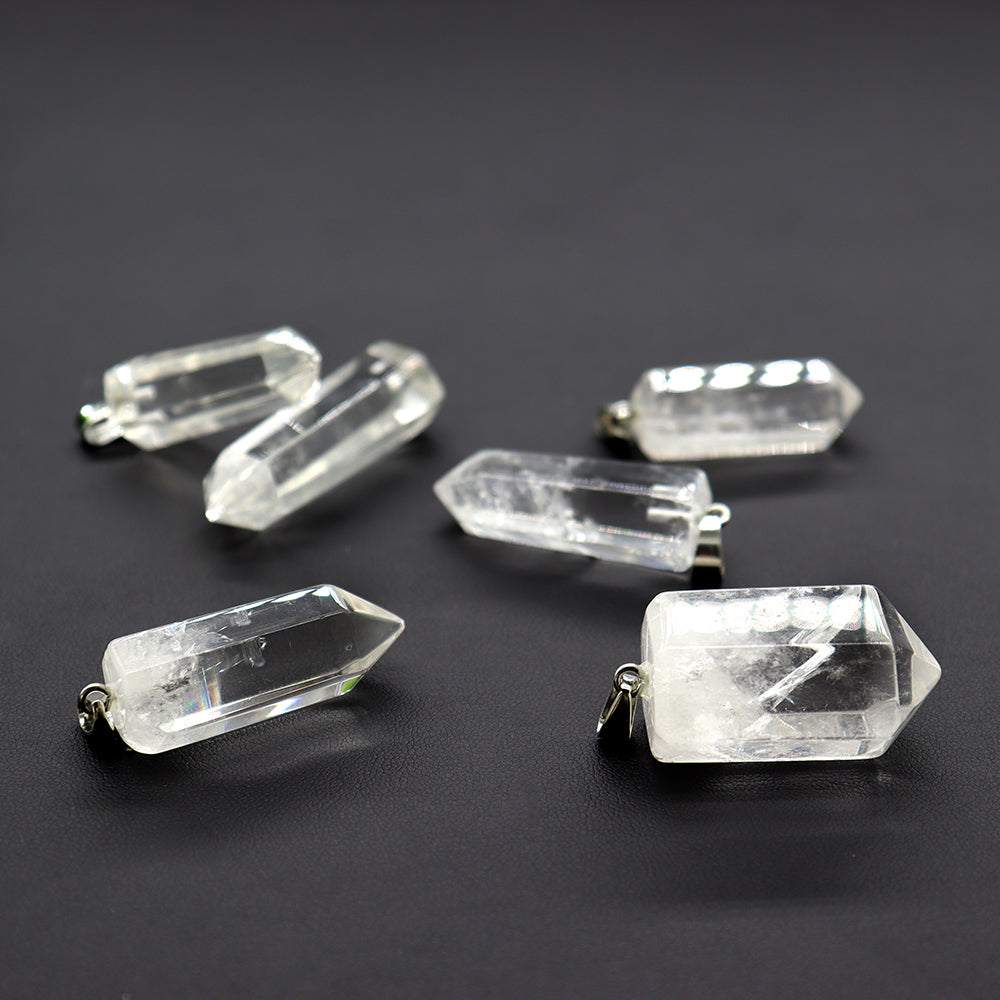 Mini Pendentif Pointe en Quartz Clair Naturel – 20 à 30 mm