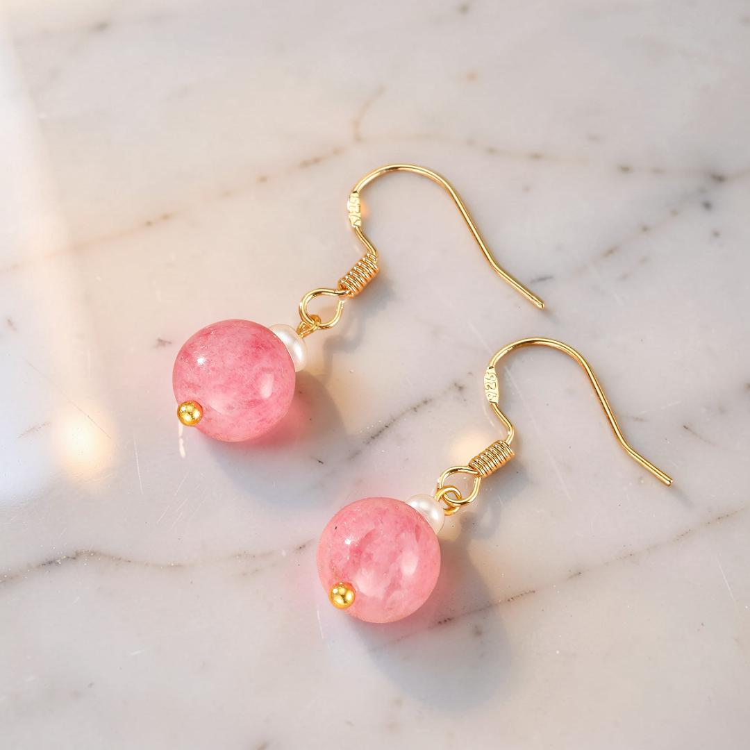 Boucles d’Oreilles Rhodonite et Perle – Éclat Rosé, Argent Plaqué Or