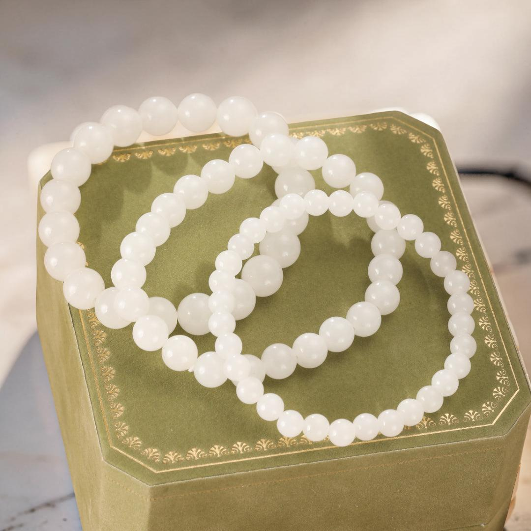 Bracelet Jade Blanc – Harmonie Intemporelle